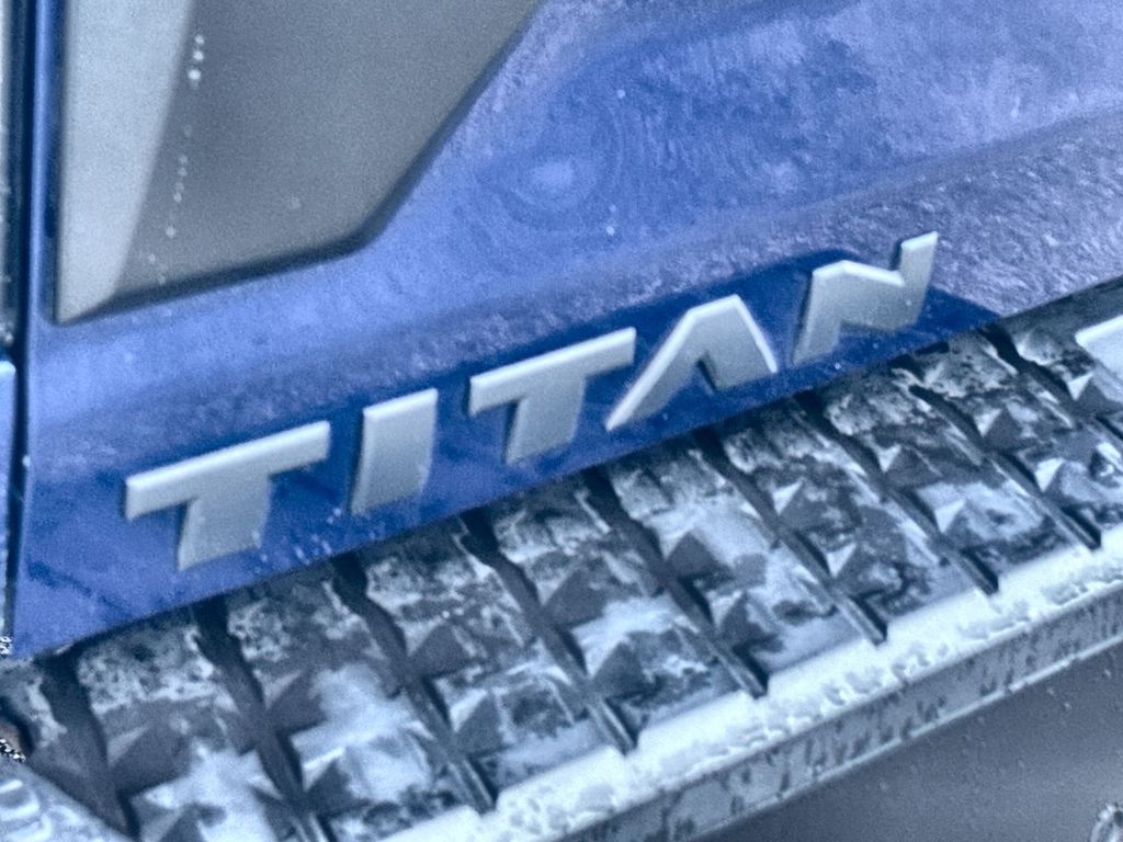 Thumbnail: 2021 Nissan Titan - 8