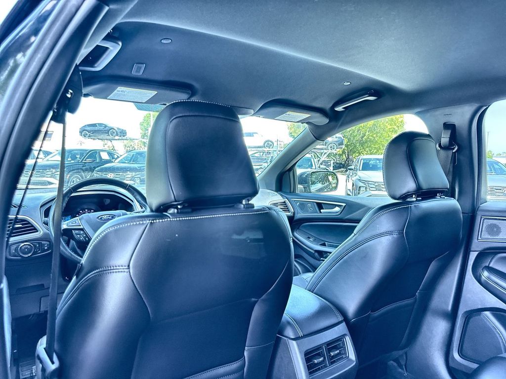 Thumbnail: 2022 Ford Edge - 27