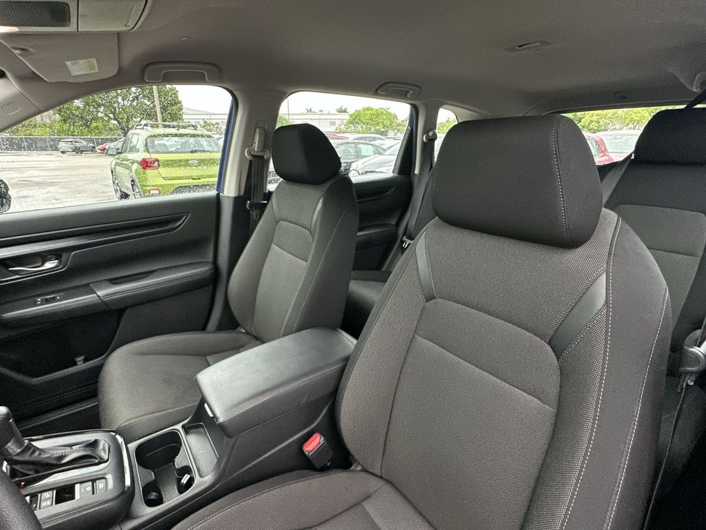 2024 Honda CR-V LX - Photo 26