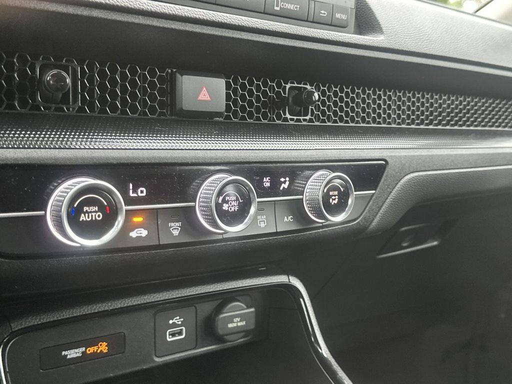 2024 Honda CR-V LX - Photo 29