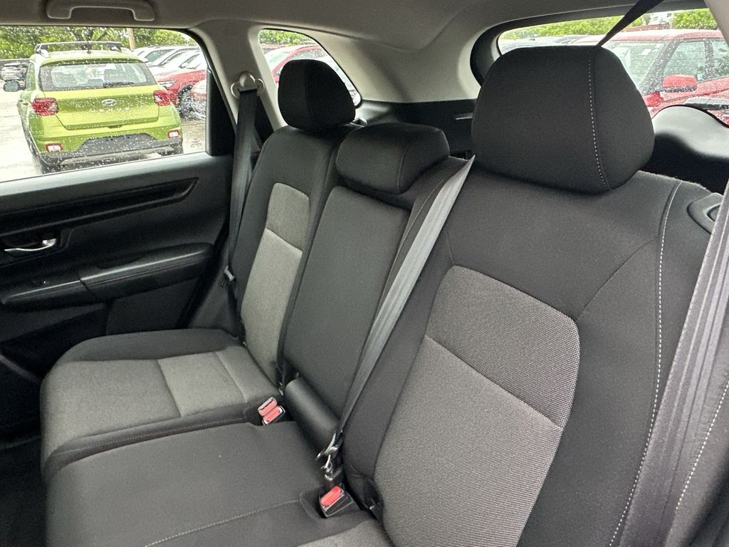 2024 Honda CR-V LX - Photo 25