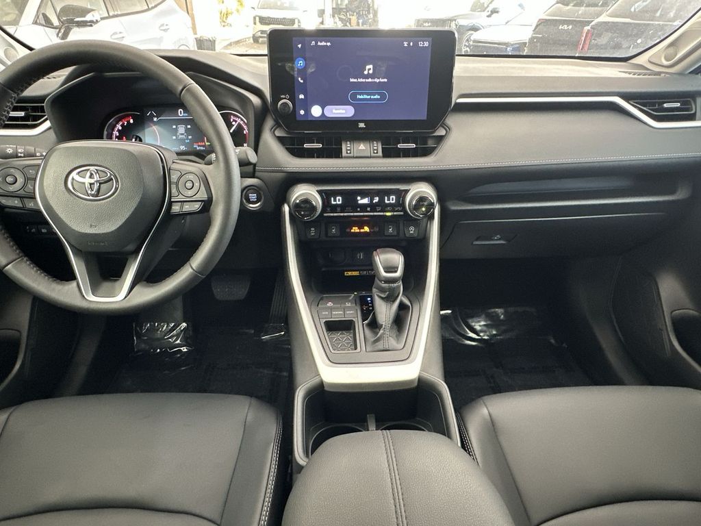 2025 Toyota RAV4 XLE Premium - Photo 14