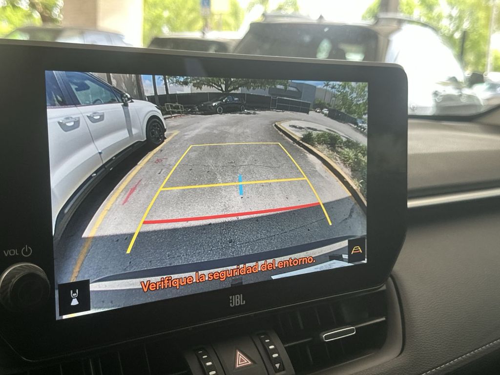 2025 Toyota RAV4 XLE Premium - Photo 26