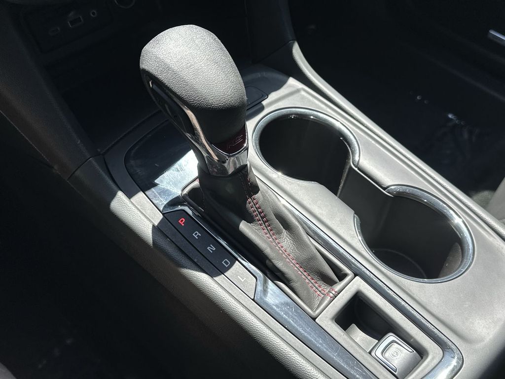 Thumbnail: 2024 Chevrolet Equinox - 16