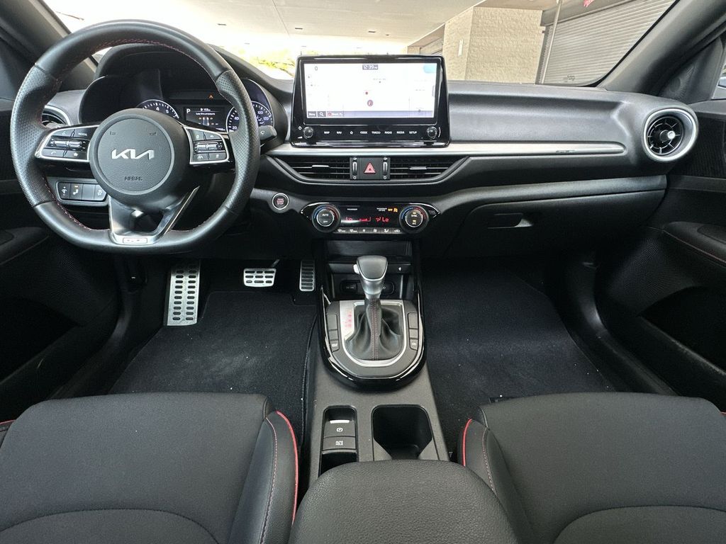 Thumbnail: 2023 Kia Forte - 14