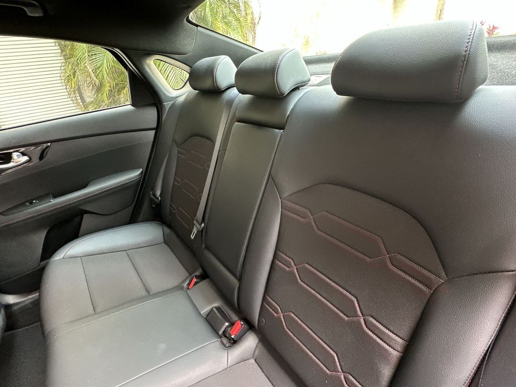 Thumbnail: 2023 Kia Forte - 13