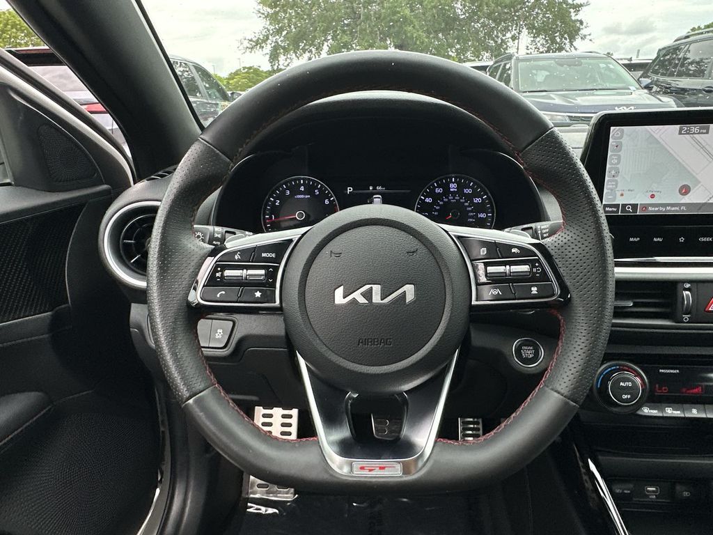 Thumbnail: 2024 Kia Forte - 10