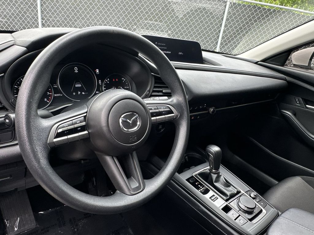 Thumbnail: 2023 Mazda CX-30 - 10