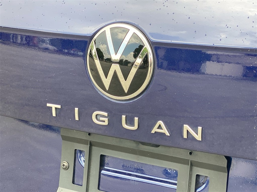 2022 Volkswagen Tiguan SE 7