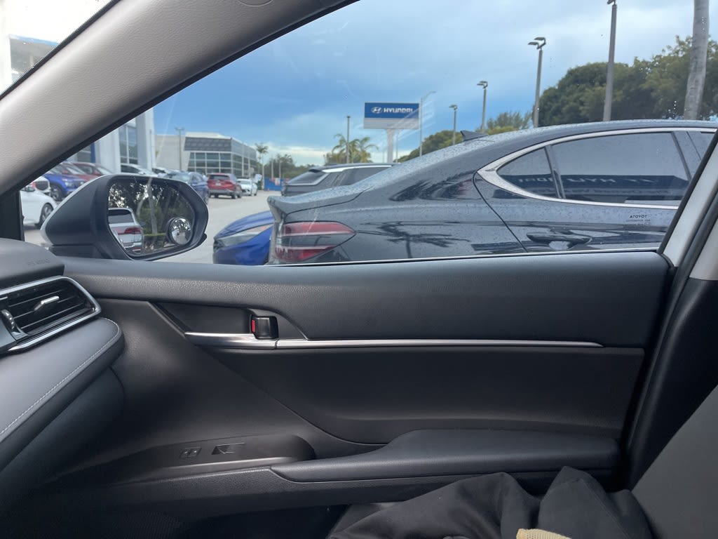 Thumbnail: 2023 Toyota Camry - 15
