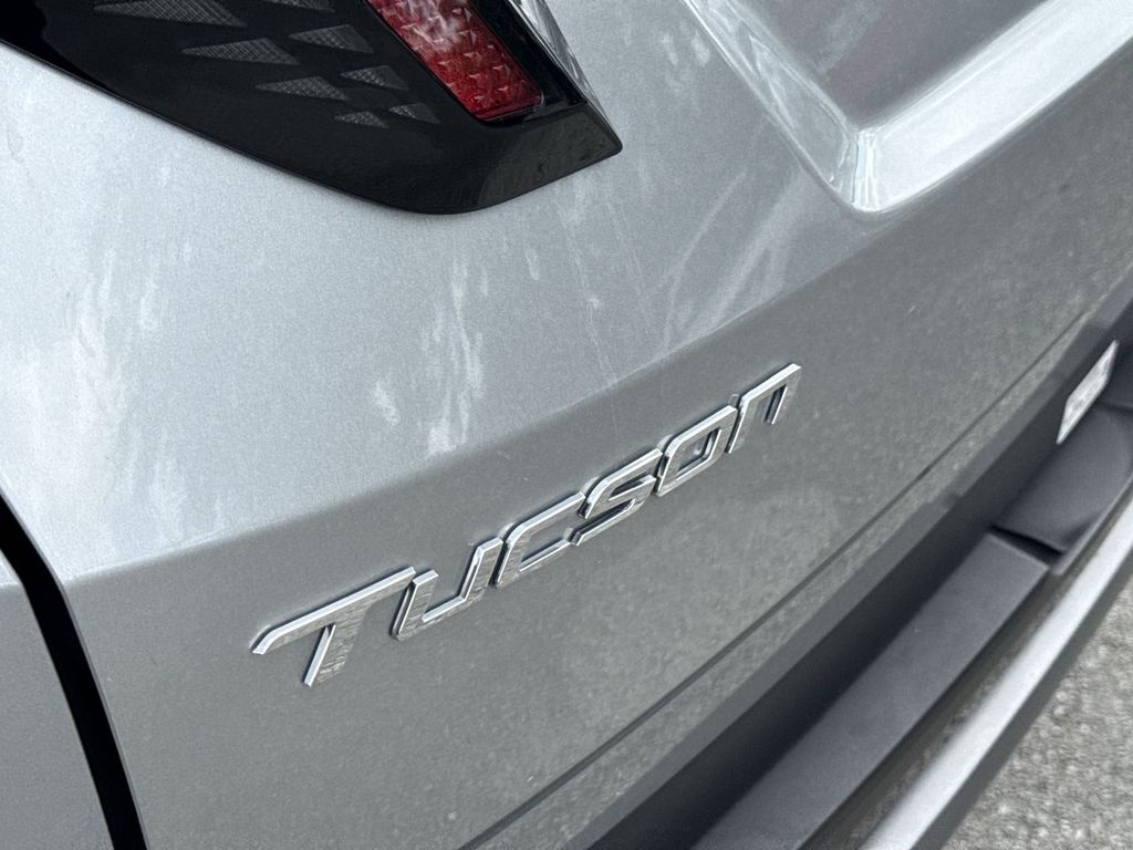 Thumbnail: 2024 Hyundai Tucson - 6
