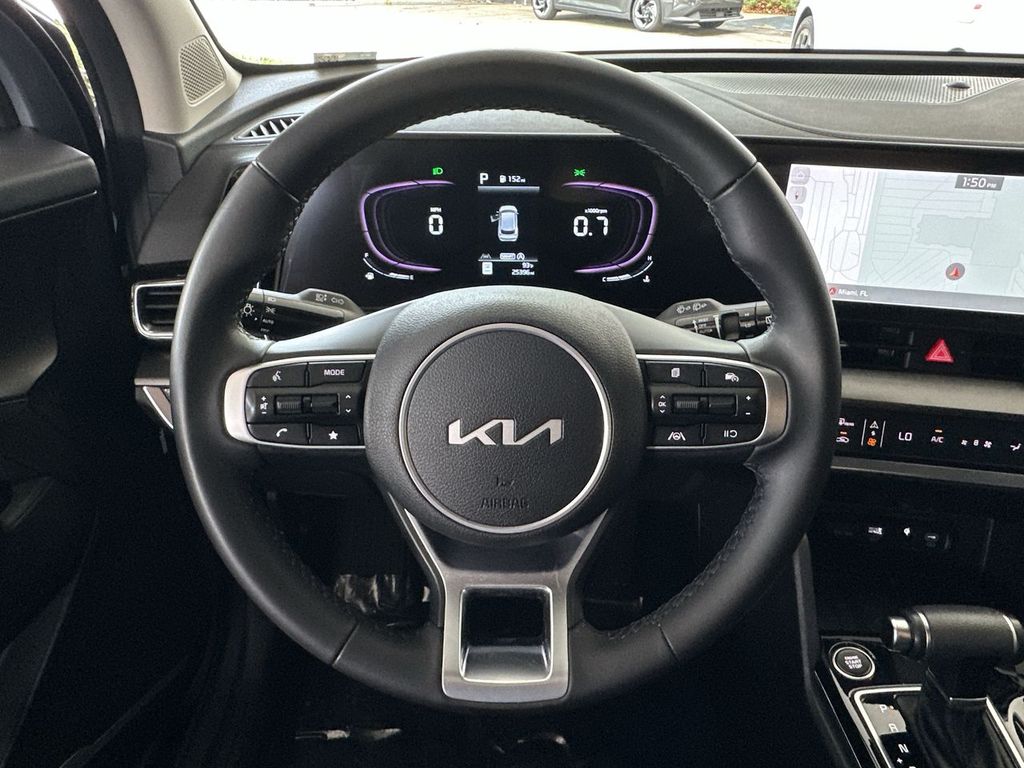 Thumbnail: 2024 Kia Sportage - 10
