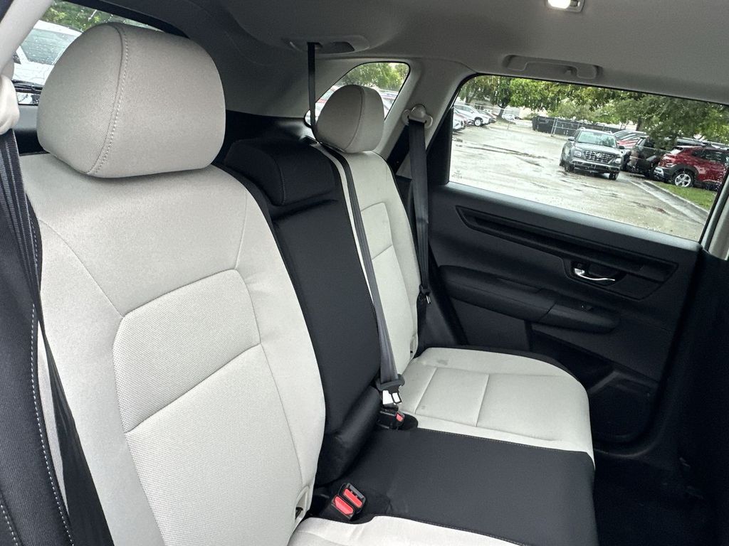2024 Honda CR-V EX - Photo 13