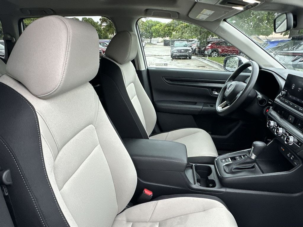 2024 Honda CR-V EX - Photo 11
