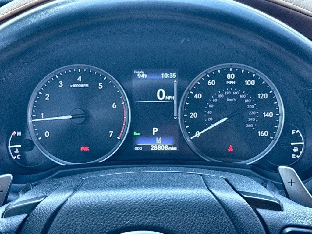 Thumbnail: 2024 Lexus ES - 16