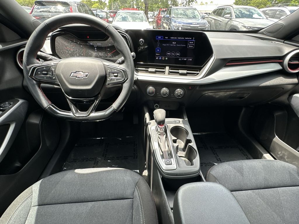 Thumbnail: 2024 Chevrolet Trax - 2