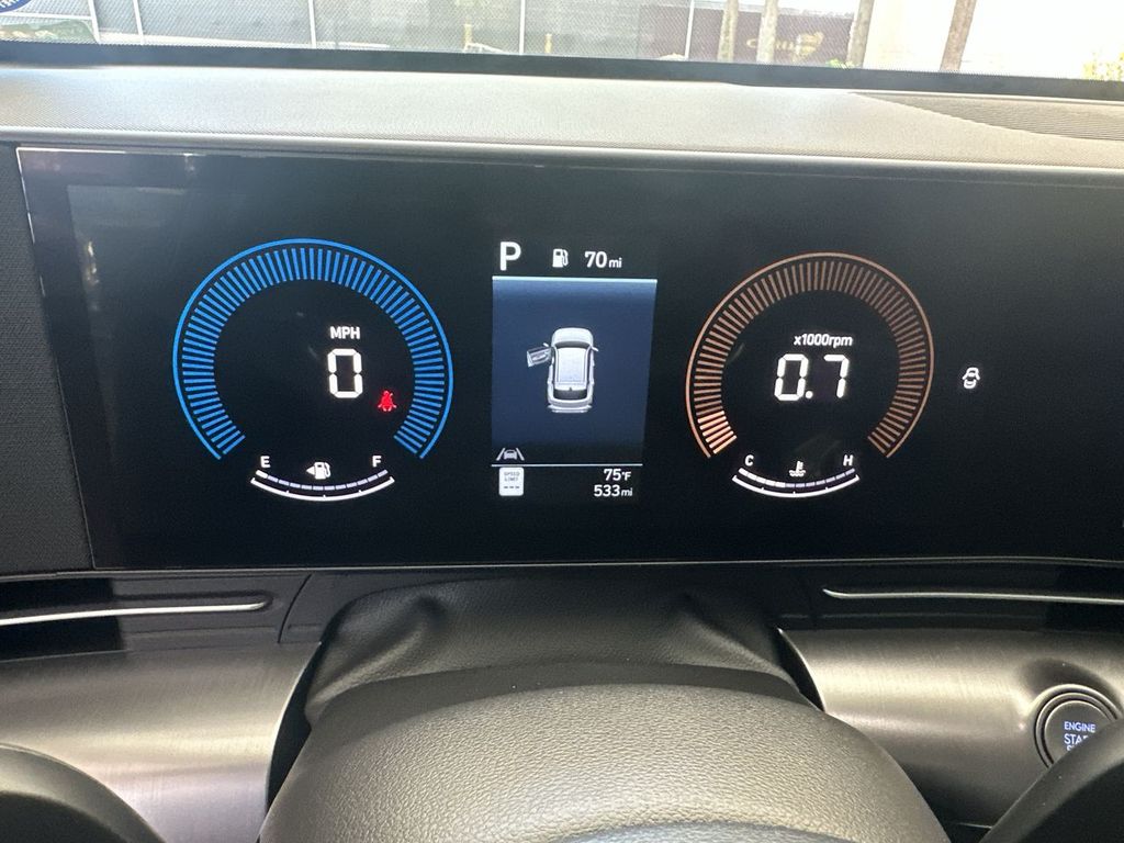 2026 Hyundai Kona SEL Premium - Photo 16