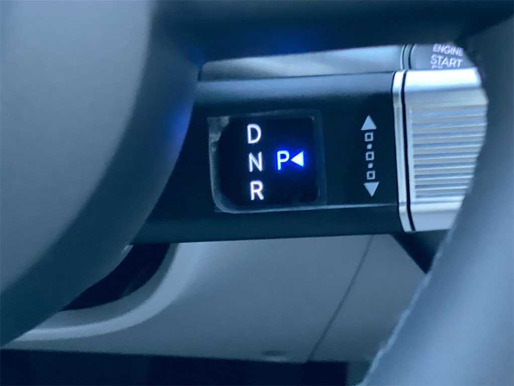 2024 Hyundai Kona Limited 20