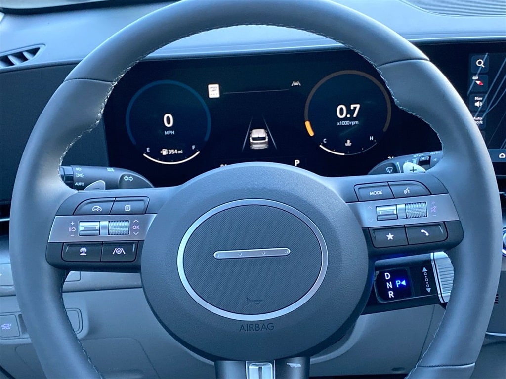 2024 Hyundai Kona Limited 18