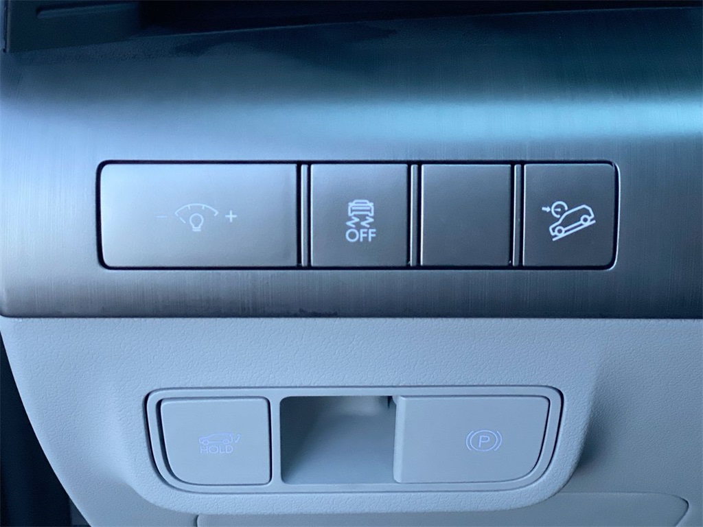 2024 Hyundai Kona Limited 21