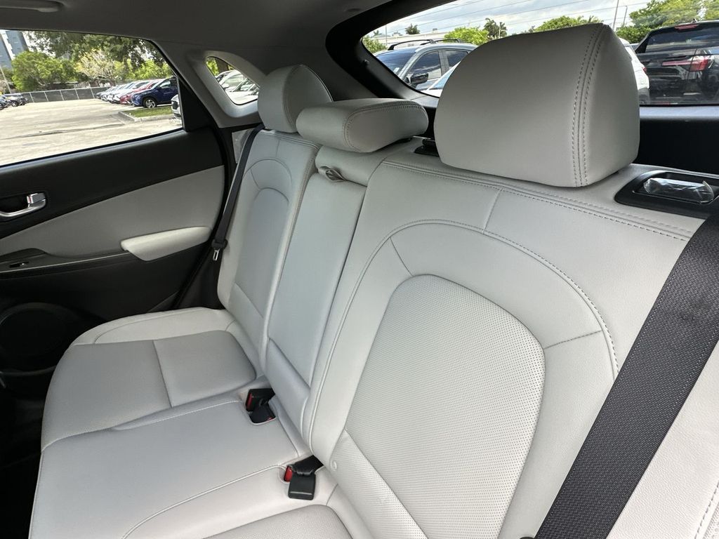 2023 Hyundai Kona Limited - Photo 25