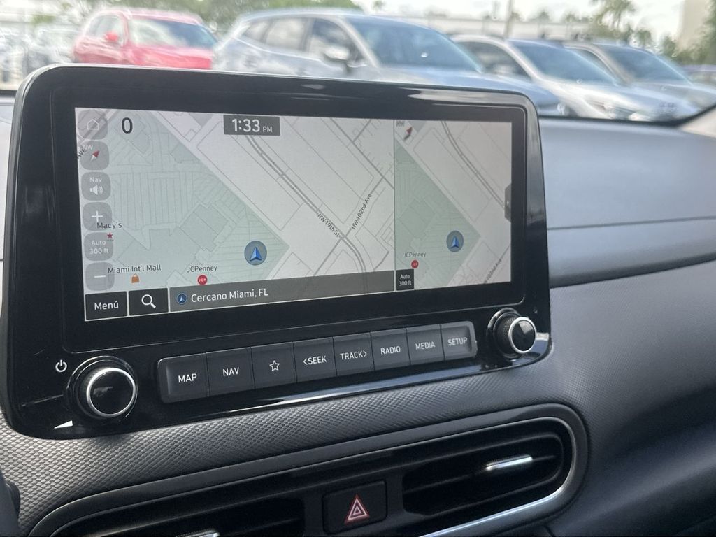 2023 Hyundai Kona Limited - Photo 14
