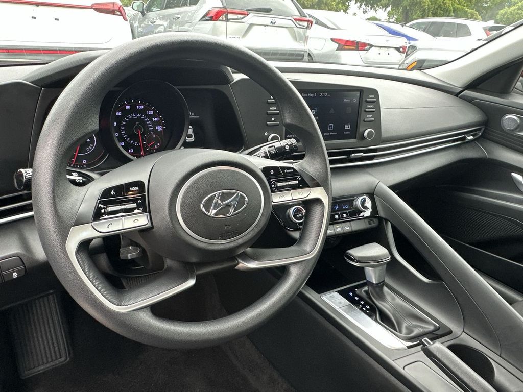 Thumbnail: 2023 Hyundai Elantra - 2