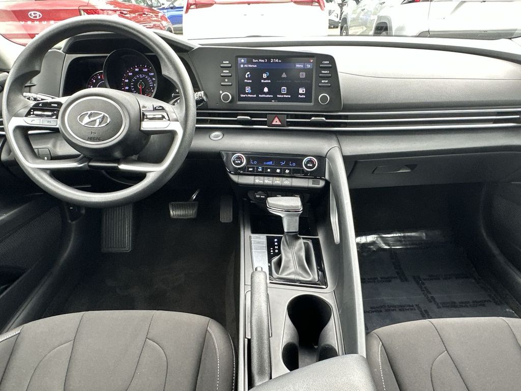 Thumbnail: 2023 Hyundai Elantra - 14