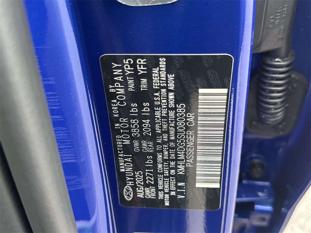 Thumbnail: 2025 Hyundai Elantra - 19