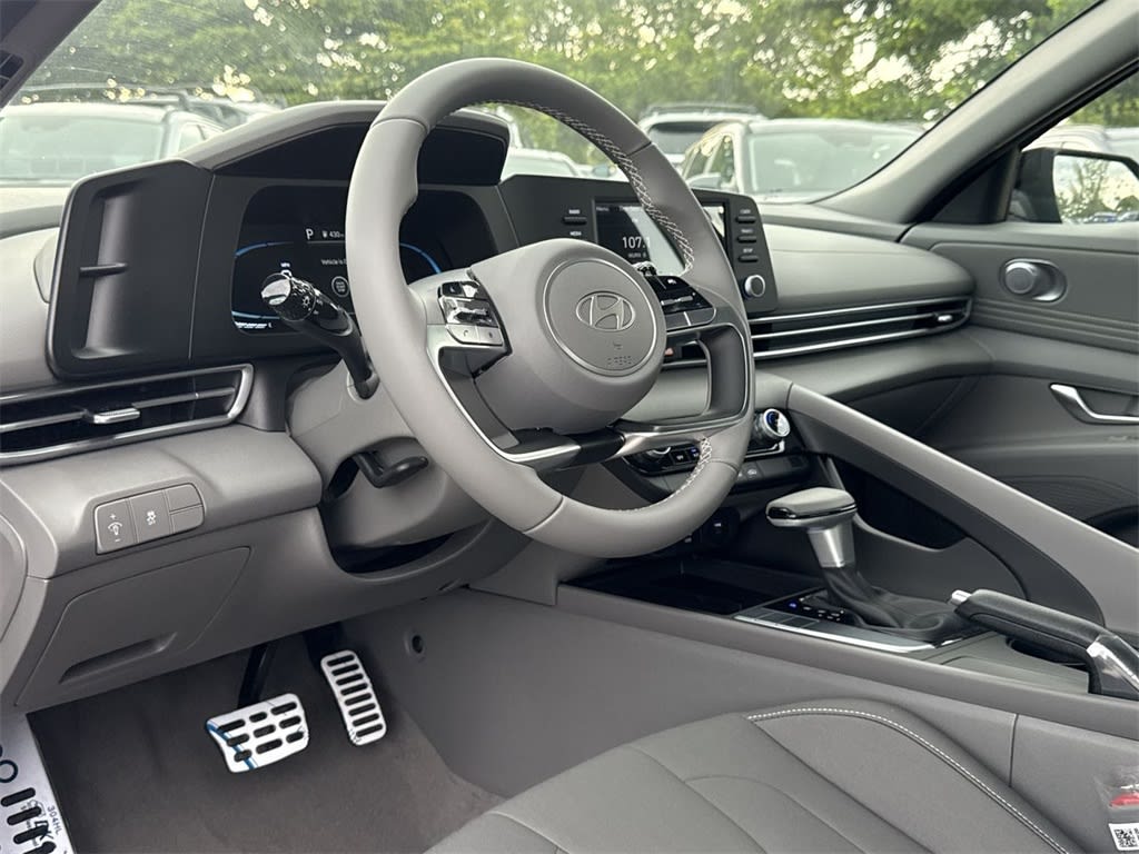 Thumbnail: 2025 Hyundai Elantra - 2