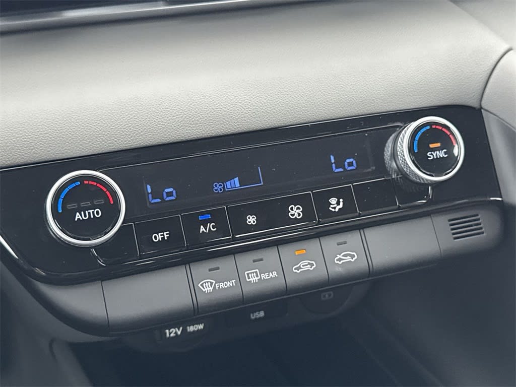 Thumbnail: 2025 Hyundai Elantra - 27