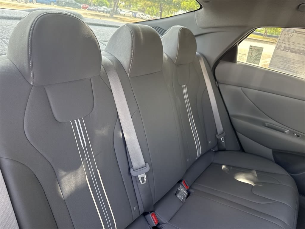 Thumbnail: 2025 Hyundai Elantra - 29