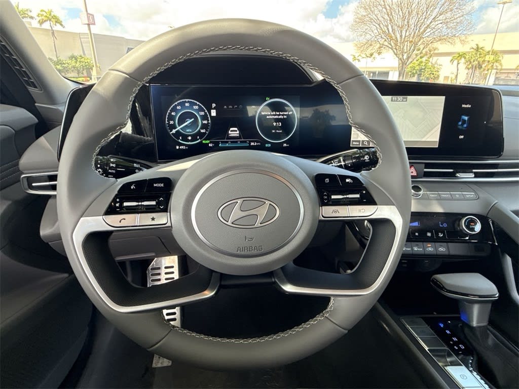 Thumbnail: 2025 Hyundai Elantra - 11