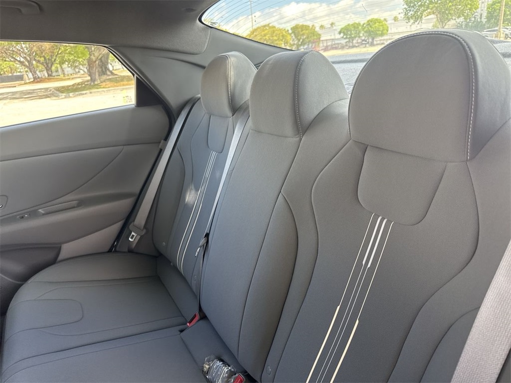 Thumbnail: 2025 Hyundai Elantra - 14