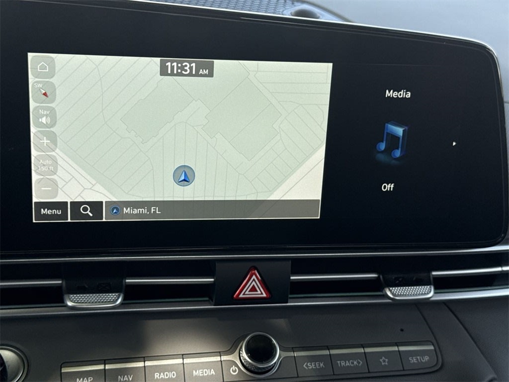 Thumbnail: 2025 Hyundai Elantra - 16