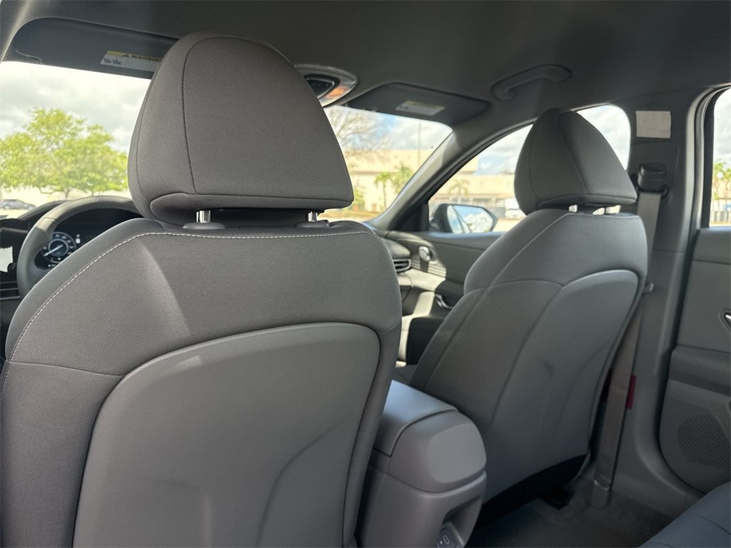 Thumbnail: 2025 Hyundai Elantra - 13