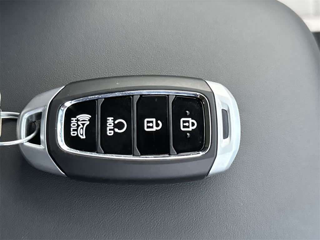 Thumbnail: 2025 Hyundai Venue - 18