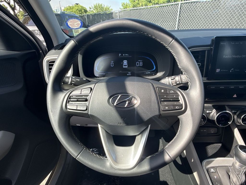 Thumbnail: 2025 Hyundai Venue - 14