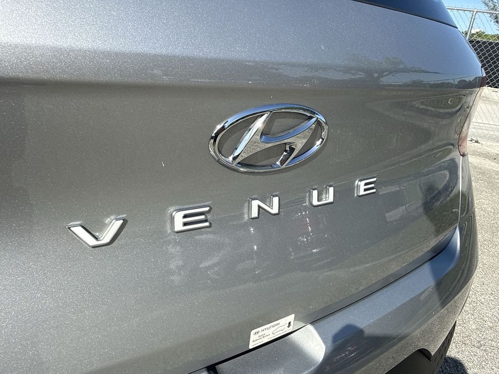 Thumbnail: 2025 Hyundai Venue - 7