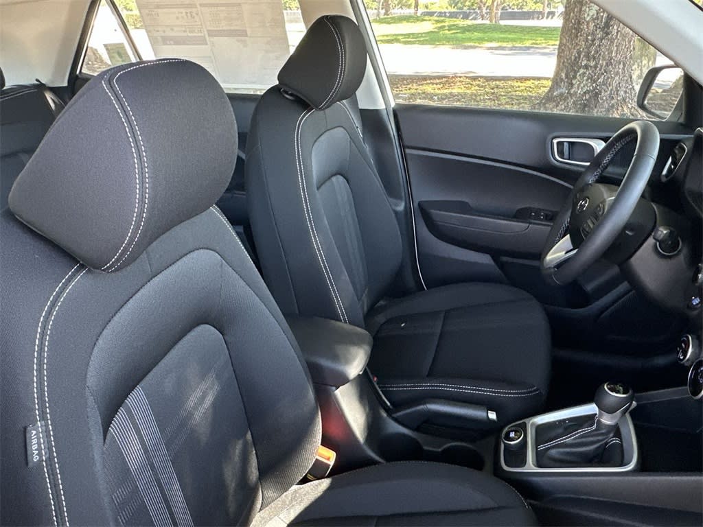 Thumbnail: 2025 Hyundai Venue - 28