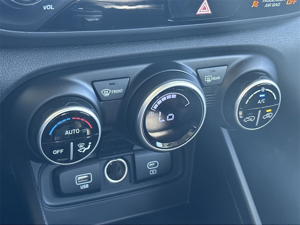 Thumbnail: 2025 Hyundai Venue - 26