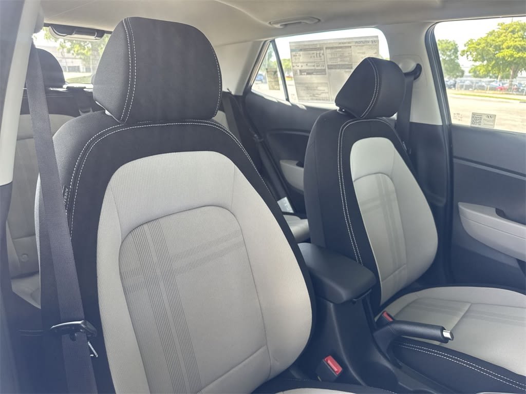 Thumbnail: 2025 Hyundai Venue - 29