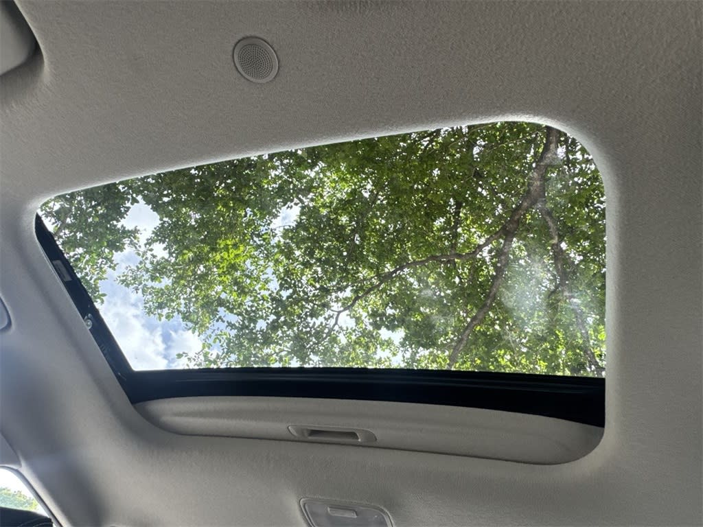 Thumbnail: 2025 Hyundai Venue - 21