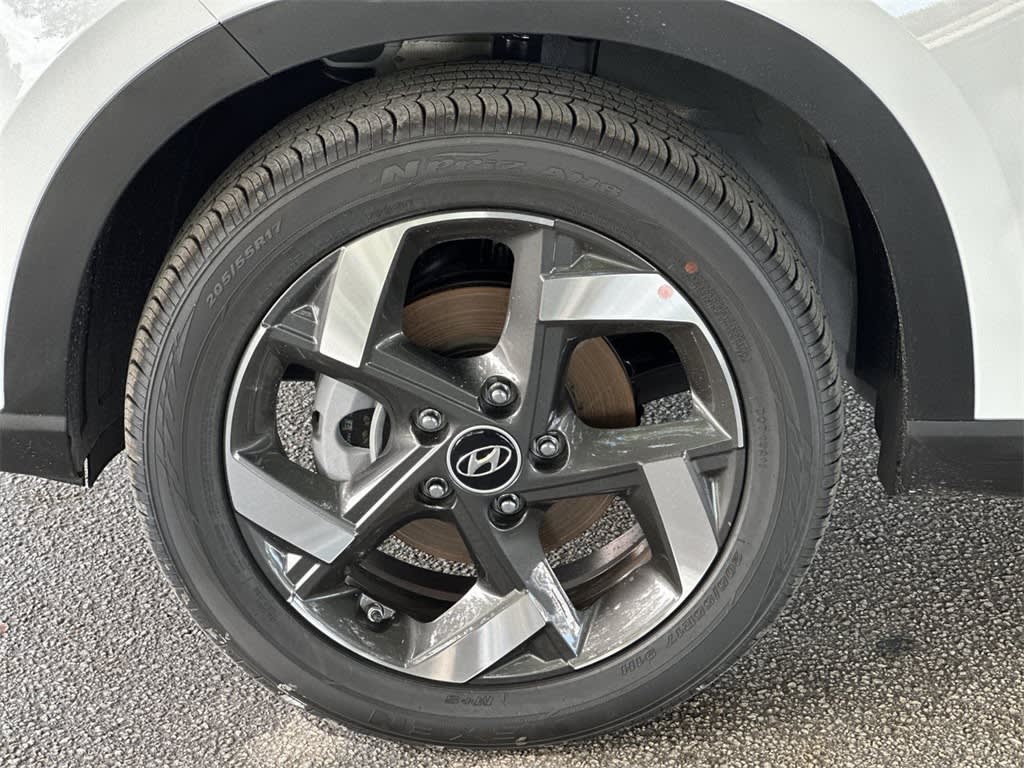 Thumbnail: 2025 Hyundai Venue - 8