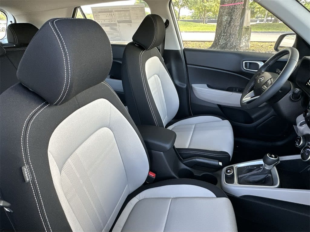 Thumbnail: 2025 Hyundai Venue - 28