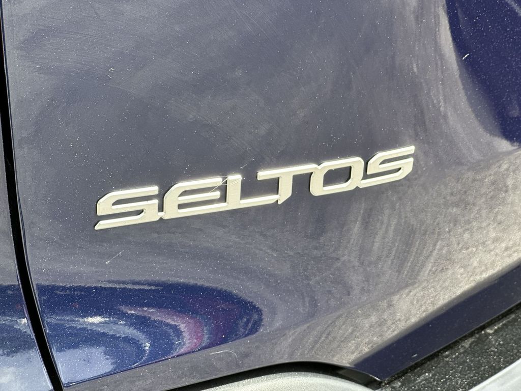 Thumbnail: 2024 Kia Seltos - 7