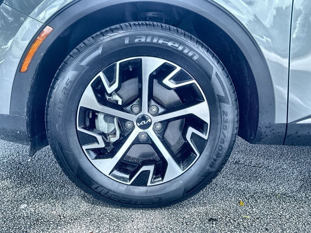 Thumbnail: 2024 Kia Sportage - 7