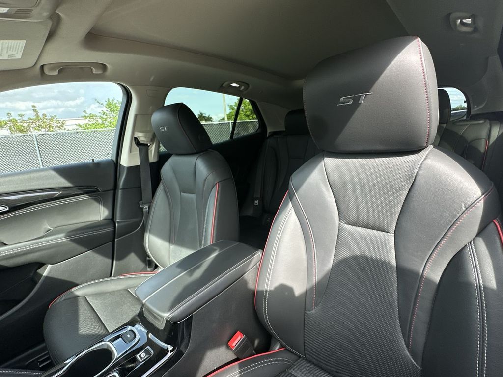 Thumbnail: 2023 Buick Envision - 11