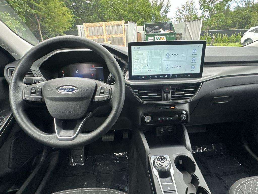 Thumbnail: 2025 Ford Escape - 2