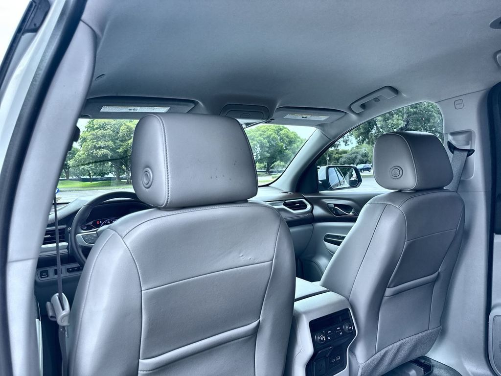 Thumbnail: 2023 GMC Acadia - 12